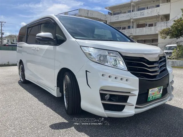 すぐにご来店頂けない場合や遠方にお住まいの方、車両状態の詳細が知りたい方はお気軽にご連絡下さい♪ トヨタ ノア