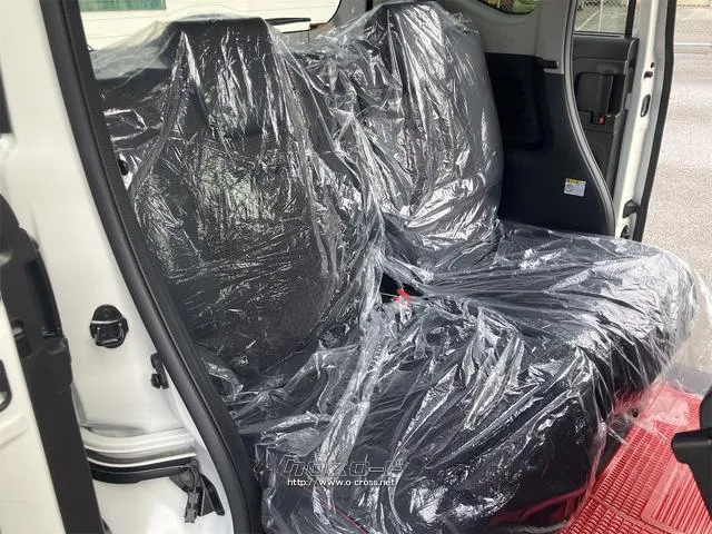 すぐにご来店頂けない場合や遠方にお住まいの方、車両状態の詳細が知りたい方はお気軽にご連絡下さい♪ スズキ スペーシア