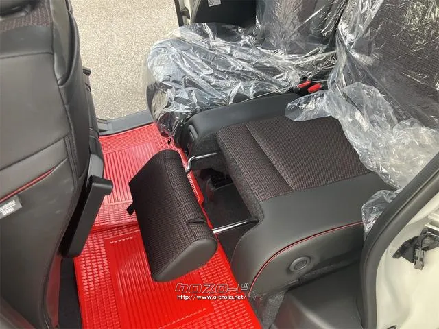 この度は当店のお車をご覧になっていただき、誠にありがとうございます。ぜひじっくりとご検討下さい。気軽にお問合せ・お見積りお待ちしております。 スズキ スペーシア
