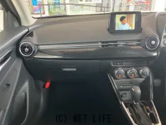 マツダ デミオ