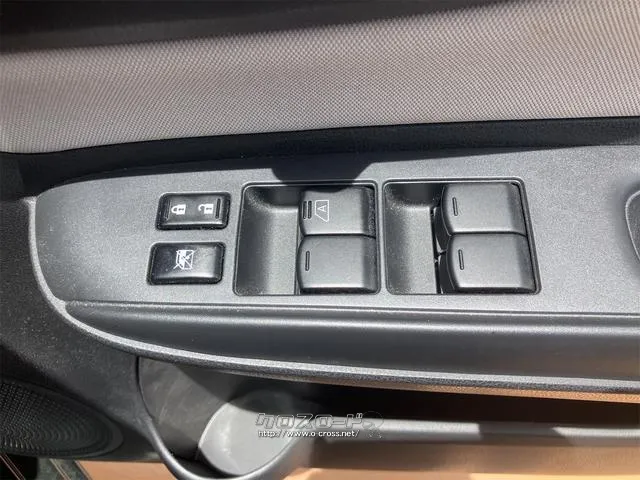 パワーウィンドウ付き☆運転席で全部の窓を開閉することが可能!!快適にドライブをお楽しみいただけます☆ 日産 ノート