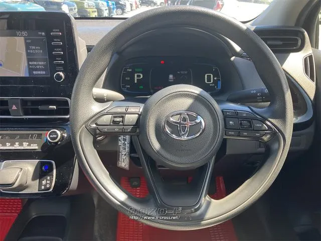 ハンドルの状態が悪いと運転に集中できませんよね。こちらの車、お気軽にお問い合わせください。 トヨタ アクア