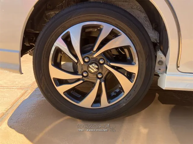 当店のお車をご覧いただきましてありがとうございます。お車についてのご質問やお見積りのご依頼、ご購入にあたってのご相談などお気軽にお問い合わせ下さい! スズキ ソリオ