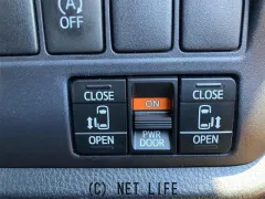 トヨタ エスクァイア