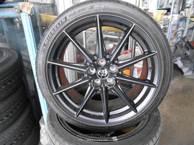 ホイール・タイヤ・18インチ GR86純正 ミシュラン パイロットスポーツ4 