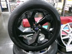 ホイール・タイヤ 18インチ フォレスター(SJG)純正タイヤホイル4本セット