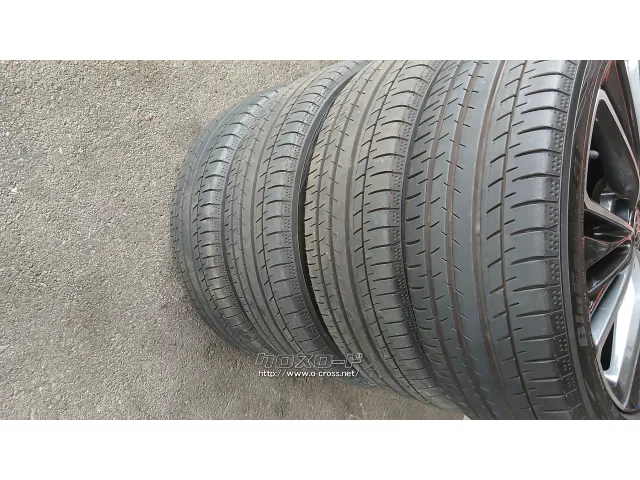 ホイール・タイヤ プリウス純正 19インチ