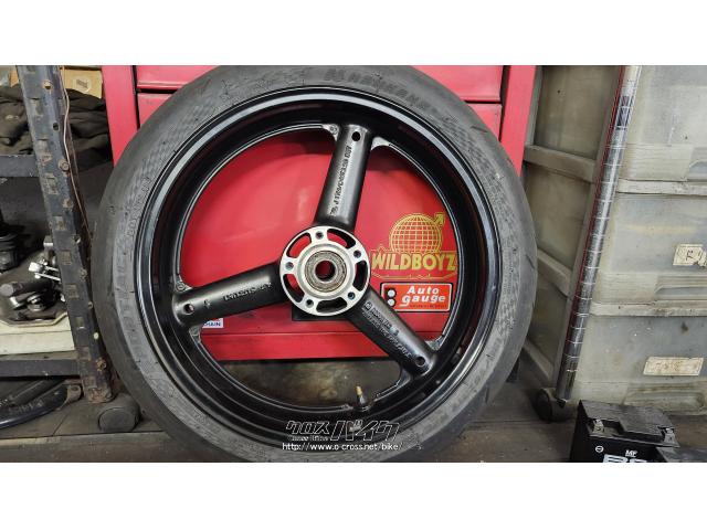 タイヤ＆ホイール・GSX1400・5,000円・GARAGE RIDE・Fホイール微妙に