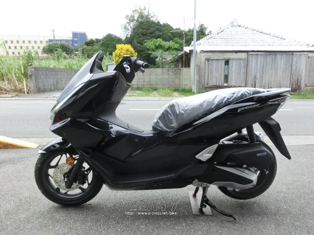 HONDA ホンダ　　PCX125 黒　走行距離7894km ホンダ PCX125・ブラック・125cc・やんばるモータース・保証付・24ヶ月