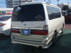 トヨタ ハイエース