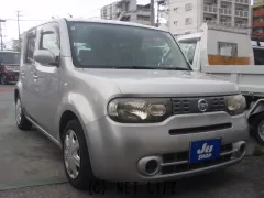 日産 キューブ