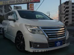 日産 エルグランド