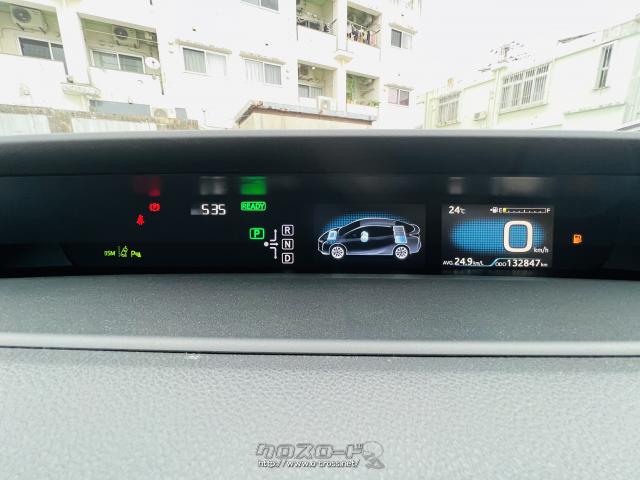 トヨタ プリウス