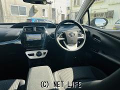 トヨタ プリウス