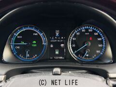 トヨタ ハリアーハイブリッド