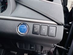 トヨタ ハリアーハイブリッド