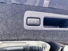 トヨタ ハリアーハイブリッド