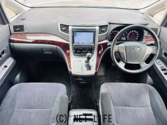 トヨタ ヴェルファイア