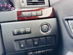 トヨタ ヴェルファイア