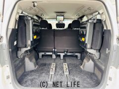 トヨタ ヴェルファイア