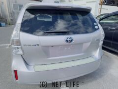 トヨタ プリウスα