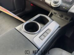 トヨタ プリウスα