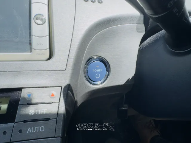 トヨタ プリウス