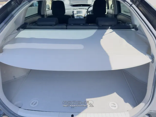 トヨタ プリウス