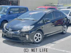 トヨタ プリウス