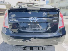 トヨタ プリウス