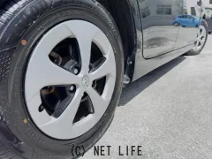 トヨタ プリウス