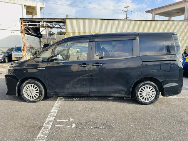 トヨタ ヴォクシー