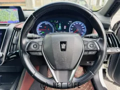 トヨタ クラウン