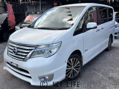 日産 セレナ