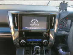 トヨタ ヴェルファイア
