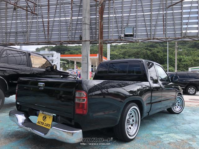 トヨタハイラックス SR5 エクストラキャブブラックリミテッド チェイスカー ☆特価品 トヨタ 1985 ハイラックス 4x4 SR5 エクストラキャブ