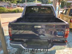 トヨタ ハイラックス