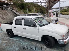 トヨタ ハイラックス