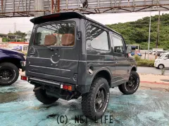 スズキ ジムニー