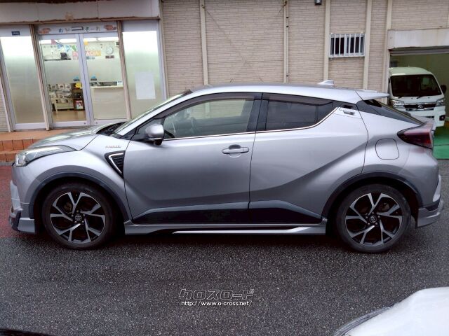 トヨタ C-HR