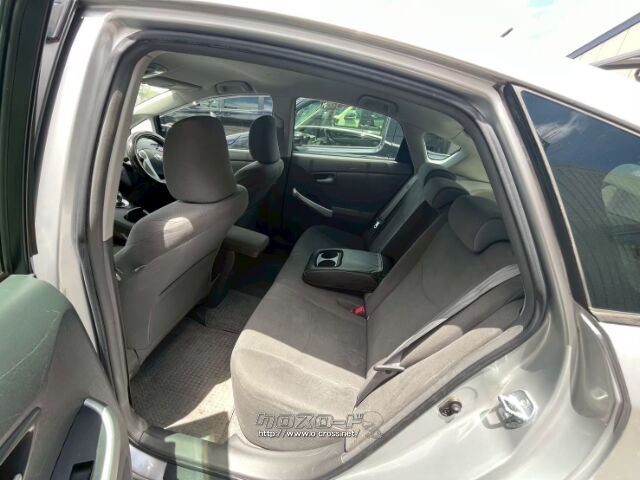 トヨタ プリウス