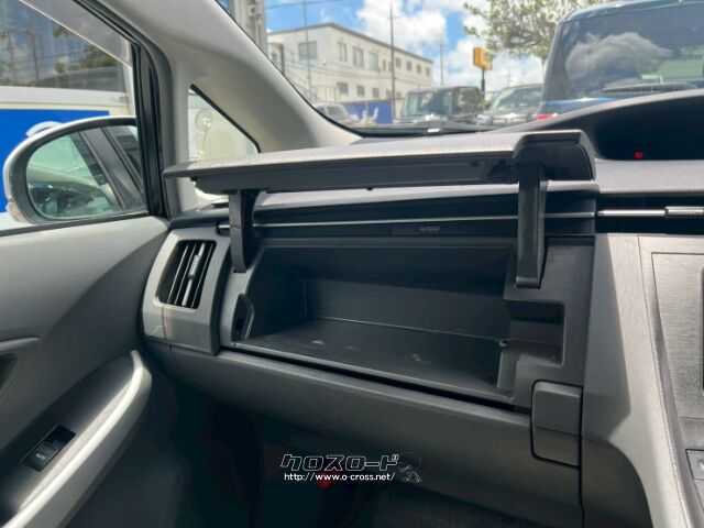 トヨタ プリウス