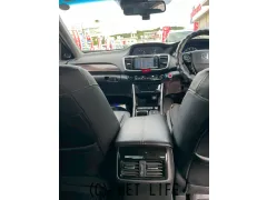 ホンダ アコードハイブリッド