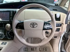 トヨタ エスティマハイブリッド