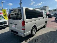 トヨタ ハイエースバン