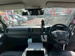 トヨタ ハイエースバン