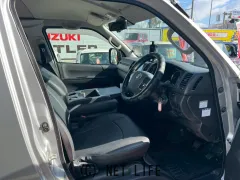 トヨタ ハイエースバン