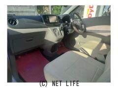 ダイハツ ミライース