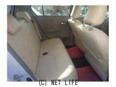 ダイハツ ミライース