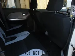 ダイハツ キャスト
